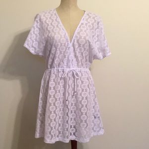 APT.9 White Lace Swimsuit Coverup SzM  NWT